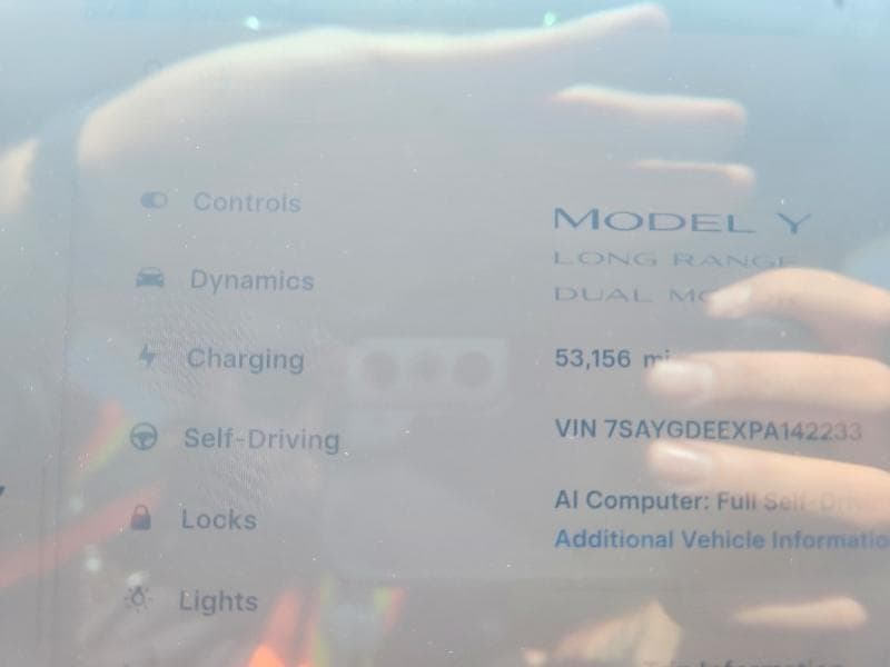 2023 TESLA MODEL Y 9