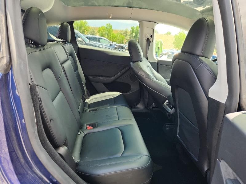 2023 TESLA MODEL Y 10