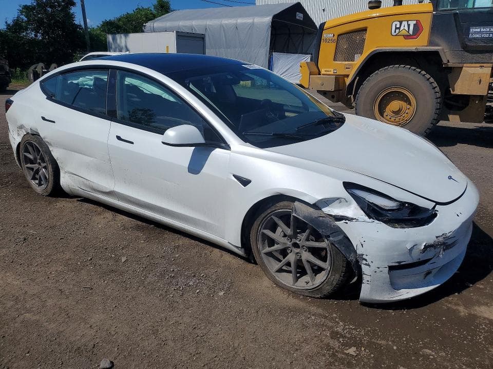 2023 TESLA MODEL 3 4