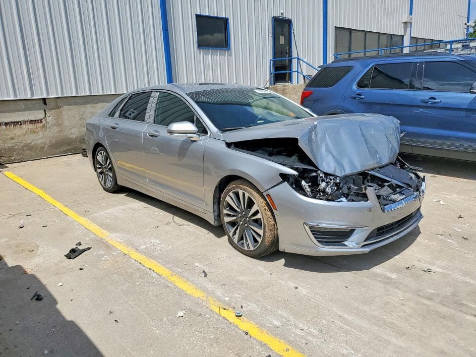 2020 LINCOLN MKZ RESERVE 4