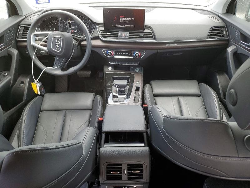 2022 AUDI Q5 8
