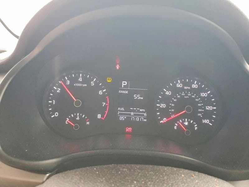 2019 KIA RIO S S 9