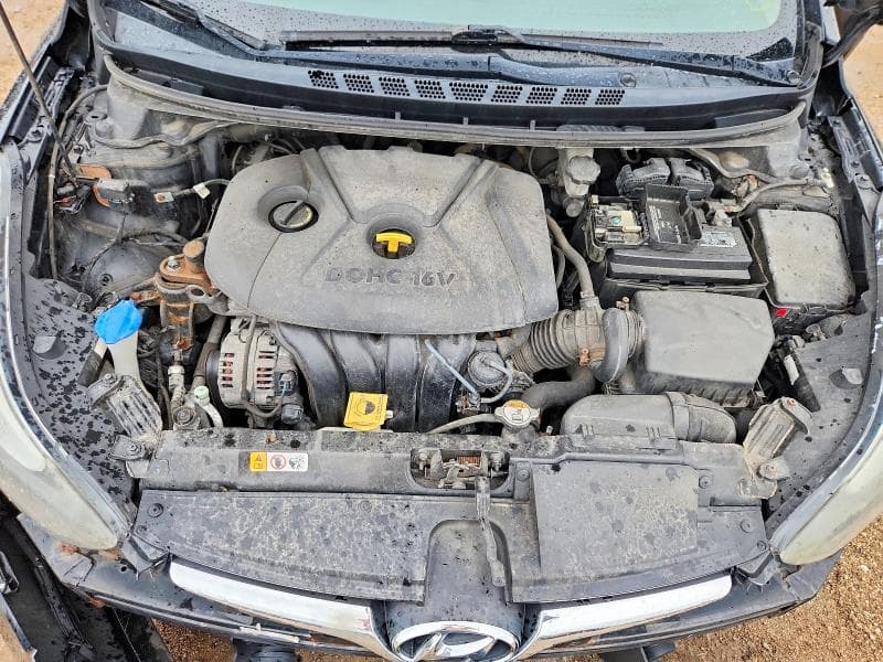 2016 HYUNDAI ELANTRA SE 11