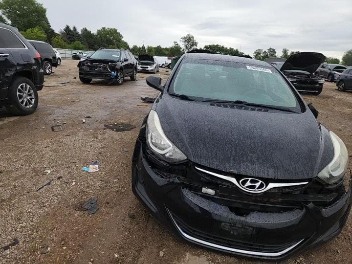 2016 HYUNDAI ELANTRA SE 13