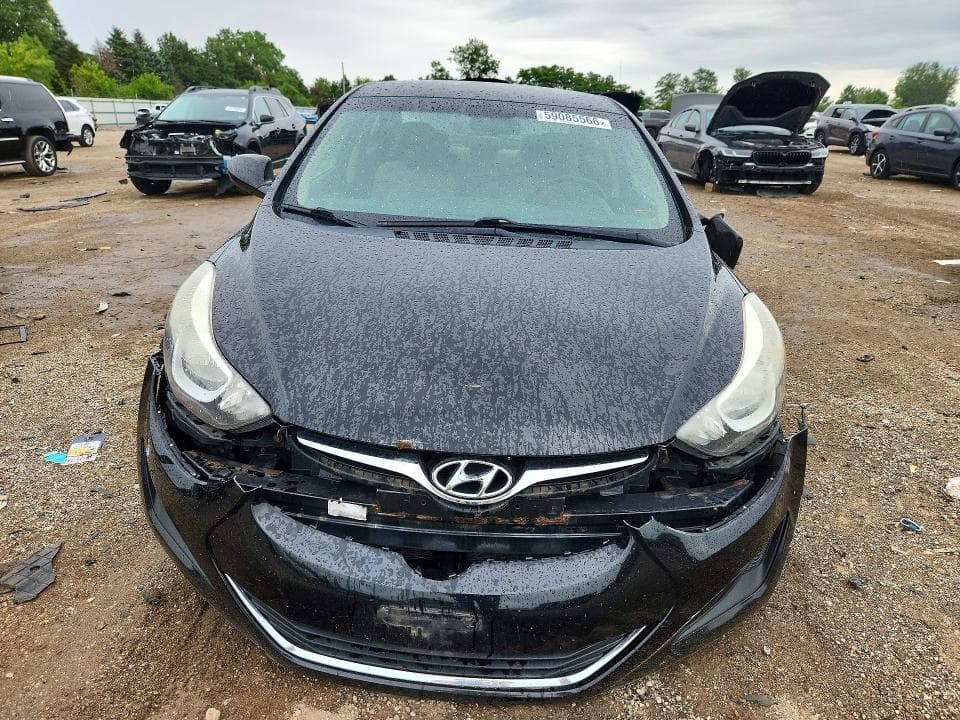2016 HYUNDAI ELANTRA SE 5
