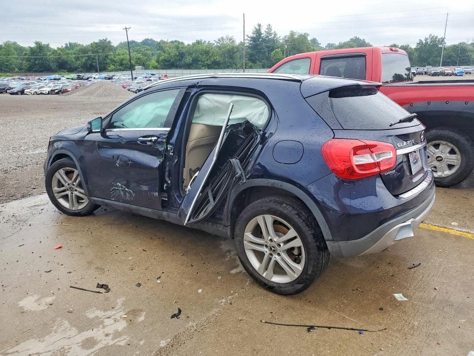 2018 MERCEDES-BENZ GLA 250 2