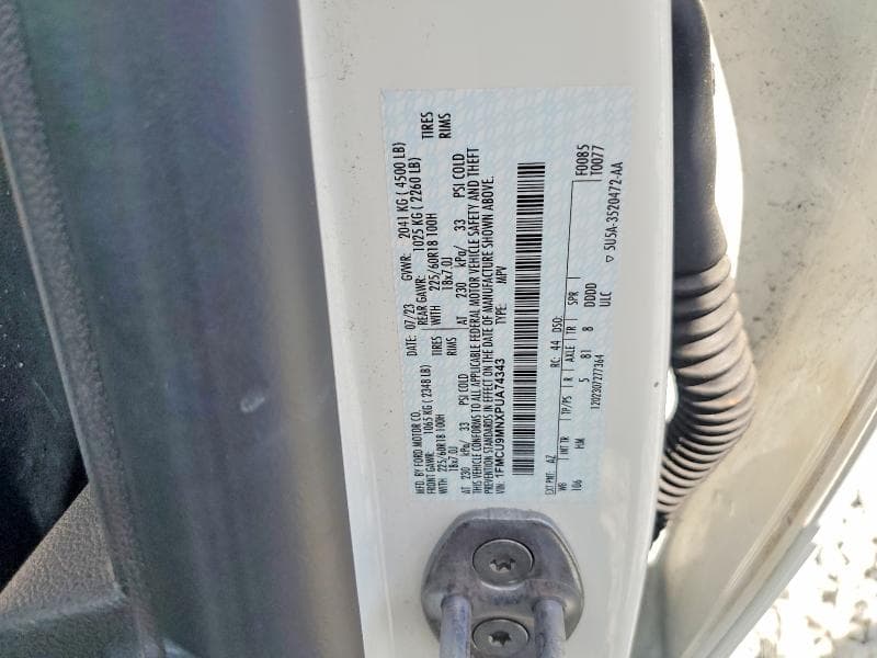 2023 FORD ESCAPE ST LINE 14