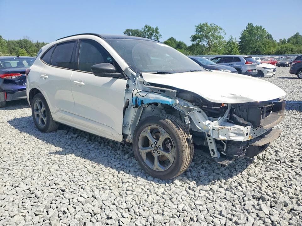 2023 FORD ESCAPE ST LINE 4