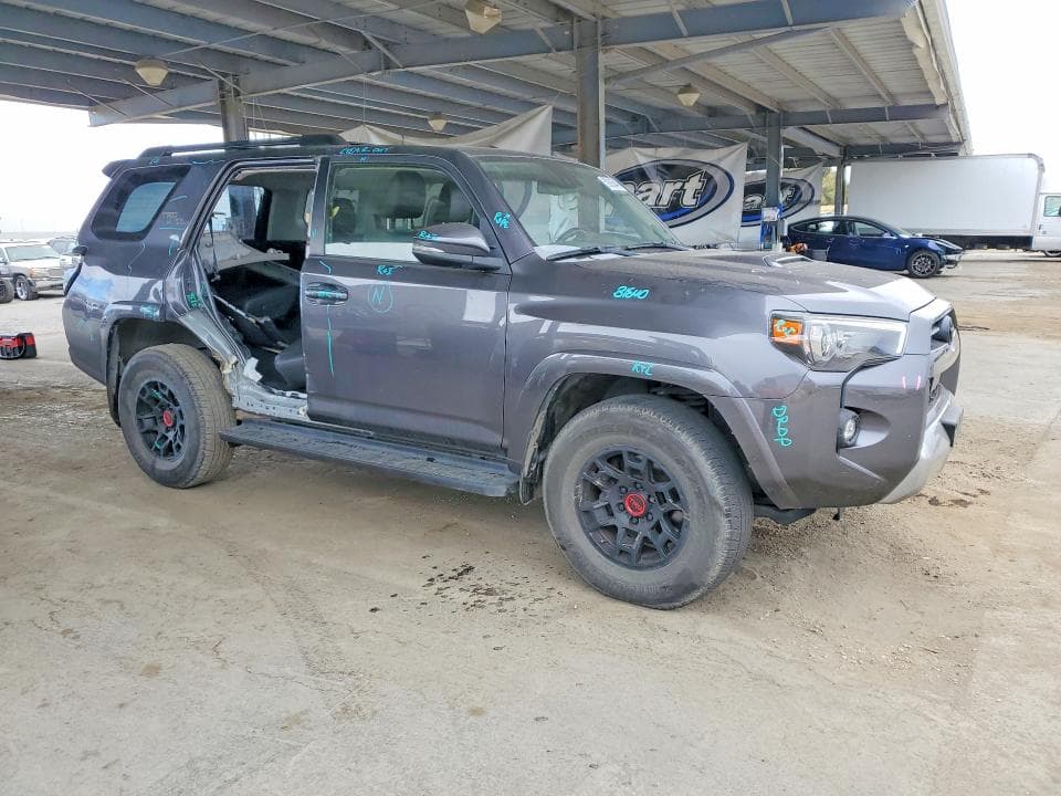 2022 TOYOTA 4RUNNER TRD OFF-ROAD PREMIUM 4