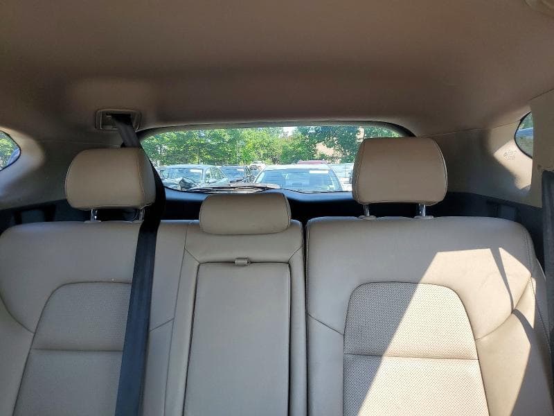 2019 HYUNDAI TUCSON LIMITED LIMITED 10