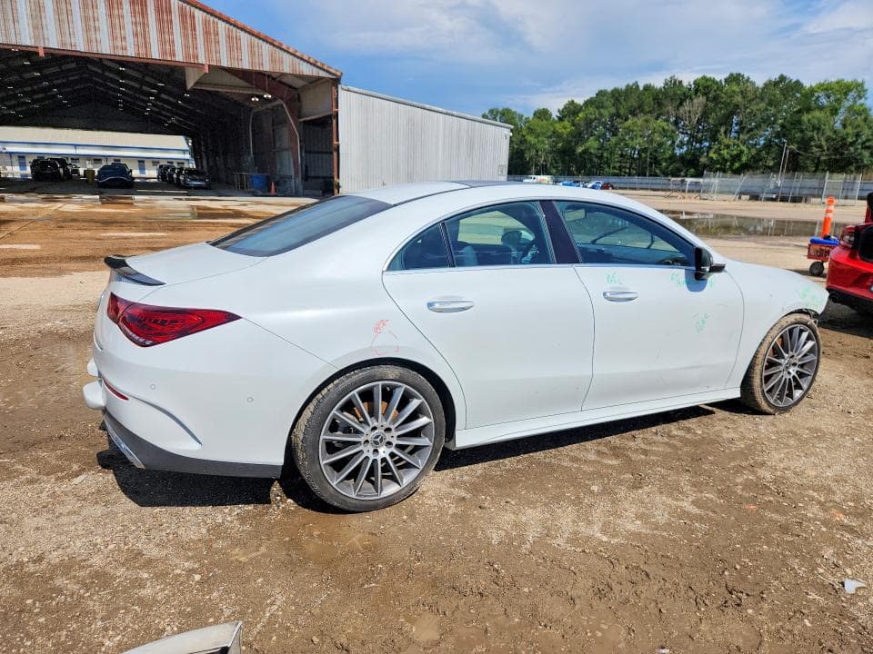 2022 MERCEDES-BENZ CLA 250 3