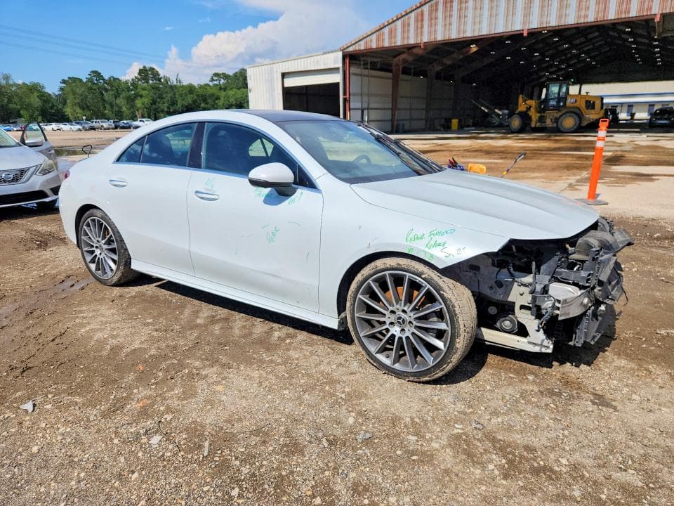 2022 MERCEDES-BENZ CLA 250 4