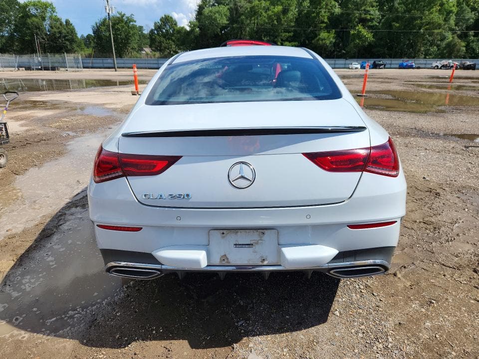 2022 MERCEDES-BENZ CLA 250 6