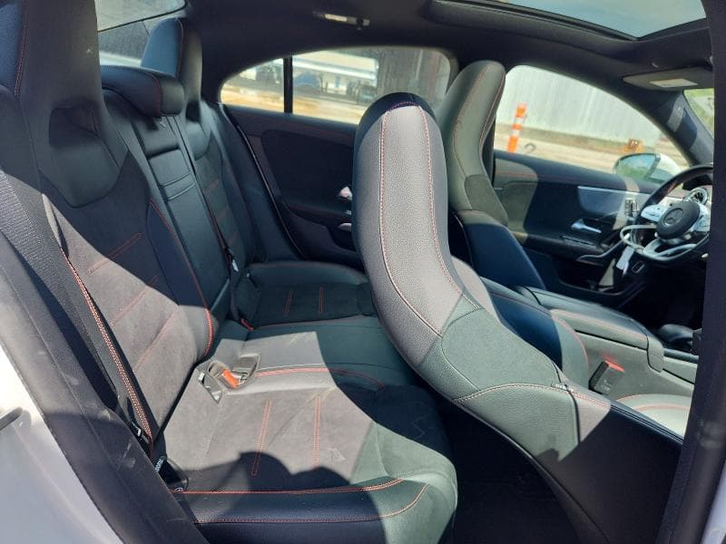2022 MERCEDES-BENZ CLA 250 10