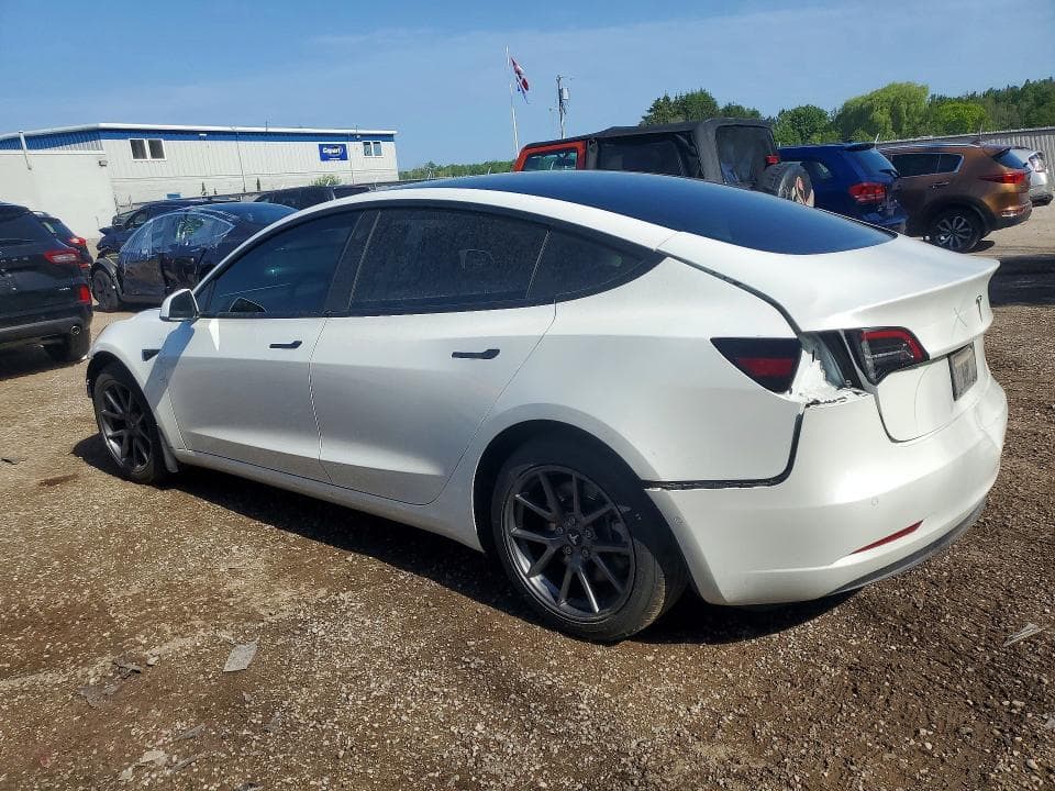 2022 TESLA MODEL 3 2
