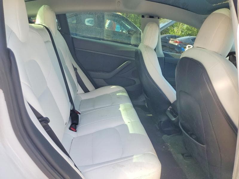 2022 TESLA MODEL 3 10