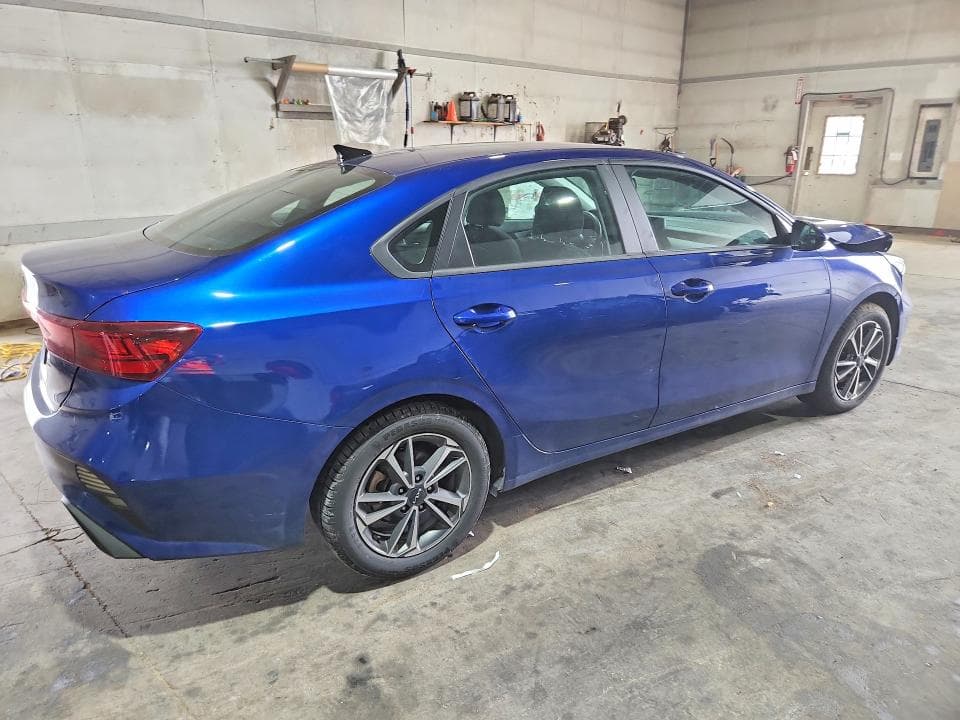 2023 KIA FORTE LXS 3