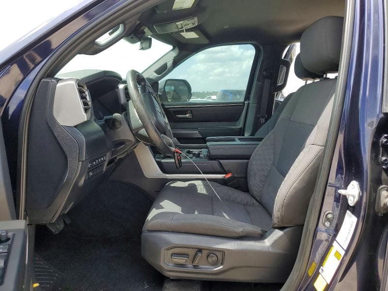 2025 TOYOTA TUNDRA SR5 SR5 7