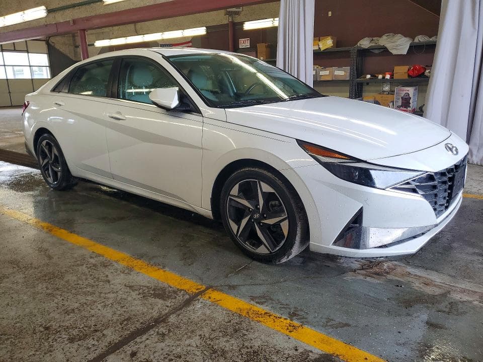 2021 HYUNDAI ELANTRA LIMITED 4