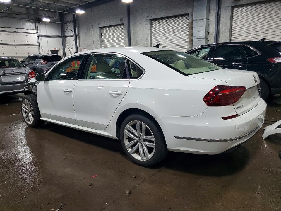 2018 VOLKSWAGEN PASSAT SE SE 2