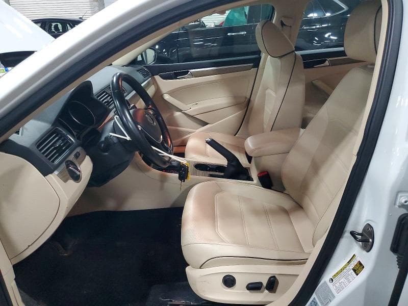 2018 VOLKSWAGEN PASSAT SE SE 7