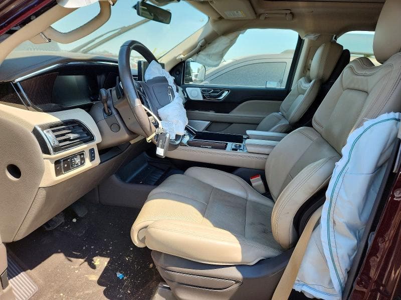 2023 LINCOLN NAVIGATOR L RESERVE 7
