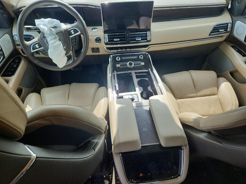 2023 LINCOLN NAVIGATOR L RESERVE 8