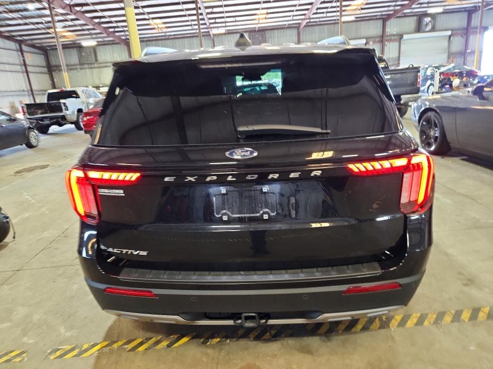 2025 FORD EXPLORER ACTIVE 6
