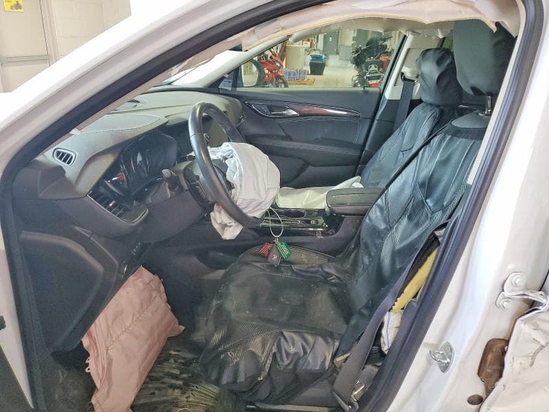 2021 BUICK ENVISION ESSENCE ESSENCE 8