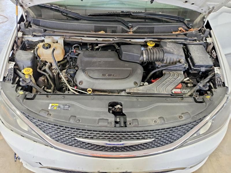 2020 CHRYSLER PACIFICA LIMITED 12