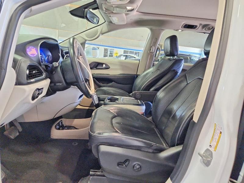 2020 CHRYSLER PACIFICA LIMITED 7