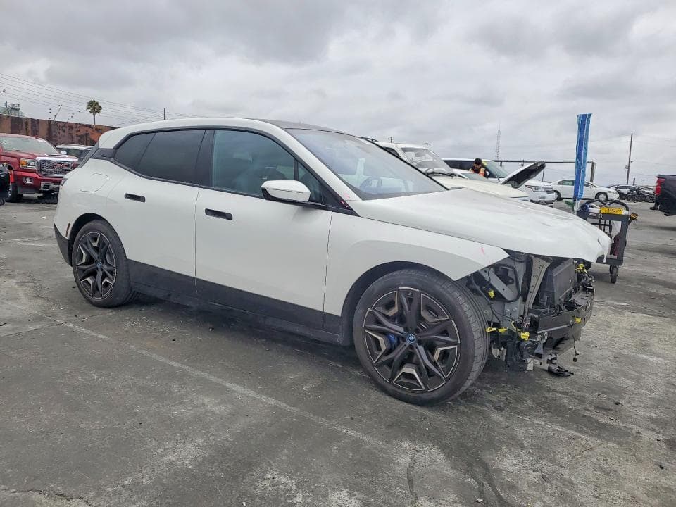 2023 BMW IX M60 4