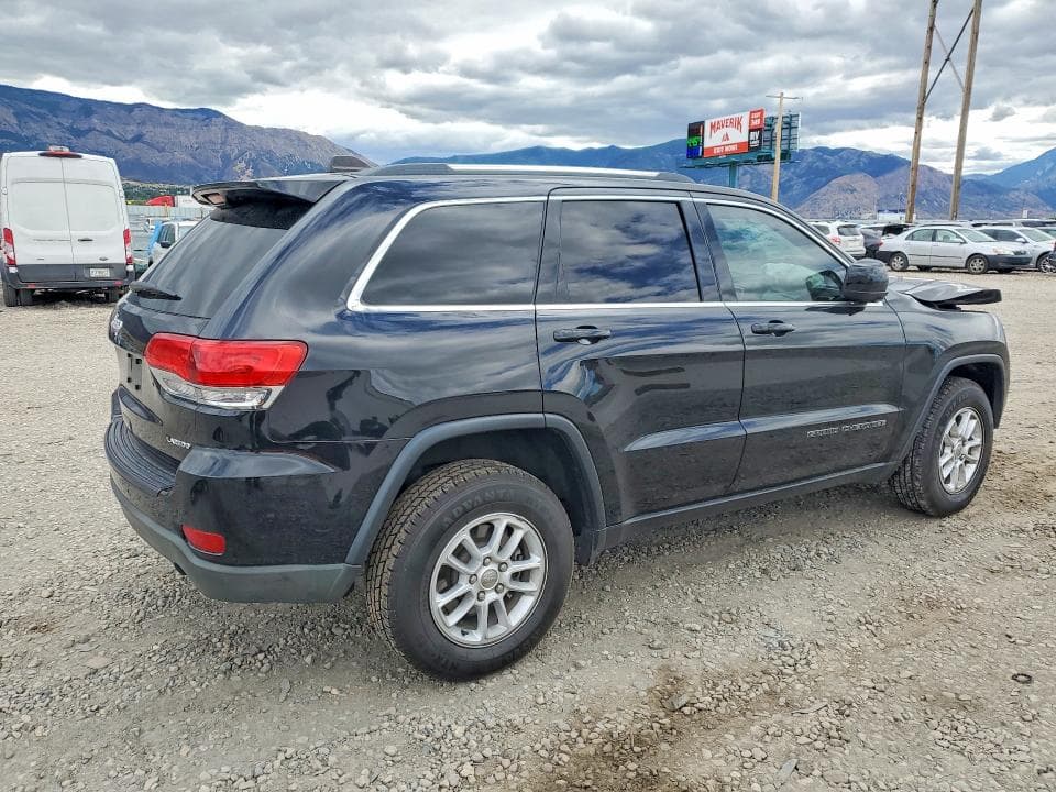 2019 JEEP GRAND CHEROKEE LAREDO 3