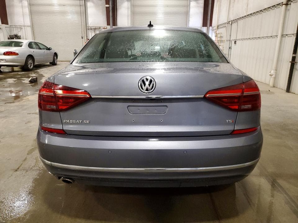 2017 VOLKSWAGEN PASSAT SE SE 6