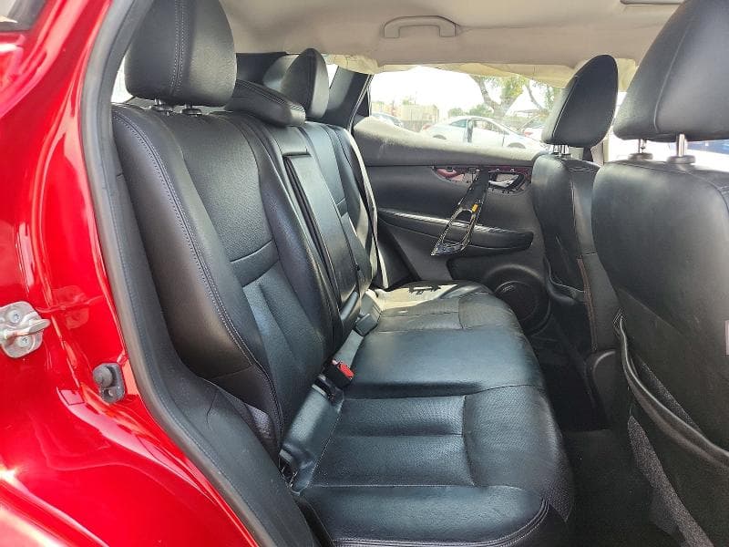 2018 NISSAN ROGUE SPORT SL 11