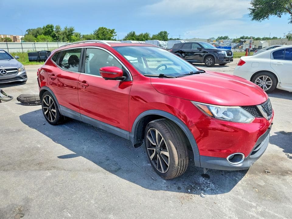 2018 NISSAN ROGUE SPORT SL 4