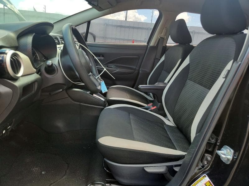 2020 NISSAN VERSA SV 7