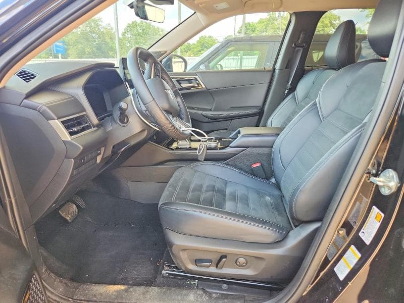 2025 MITSUBISHI OUTLANDER SE 7