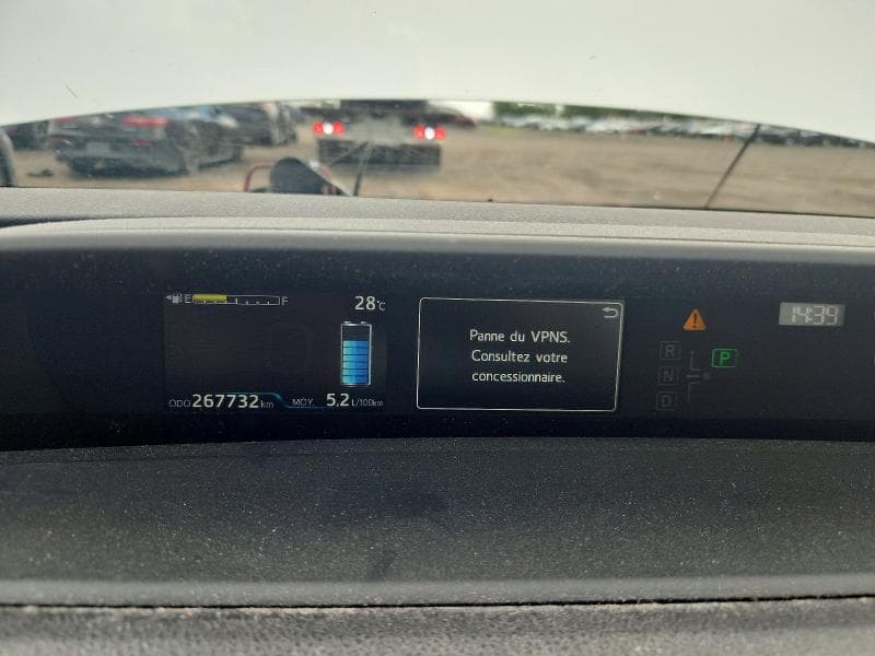 2019 TOYOTA PRIUS LE AWD-E LE AWD-E 9
