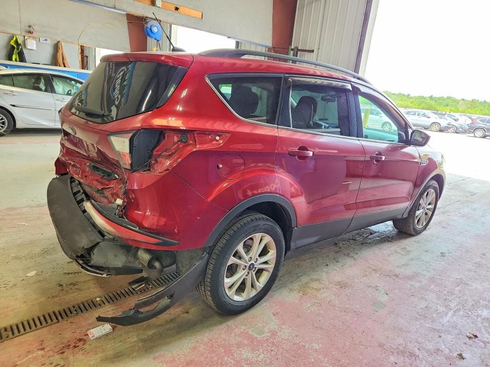 2018 FORD ESCAPE SE 3