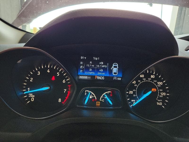 2018 FORD ESCAPE SE 9