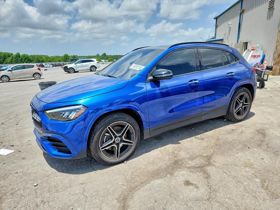 2025 MERCEDES-BENZ GLA 250 - 1