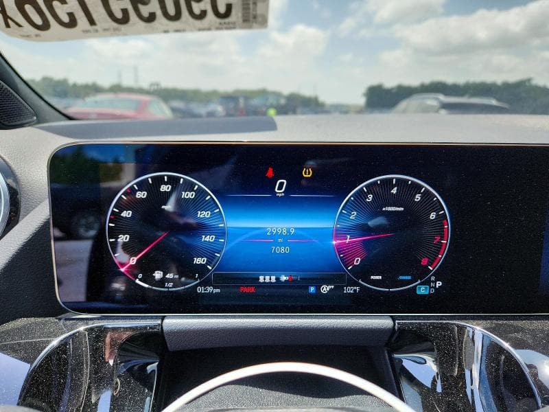 2025 MERCEDES-BENZ GLA 250 9
