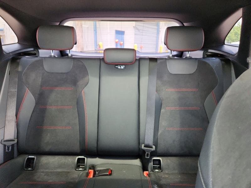 2025 MERCEDES-BENZ GLA 250 10