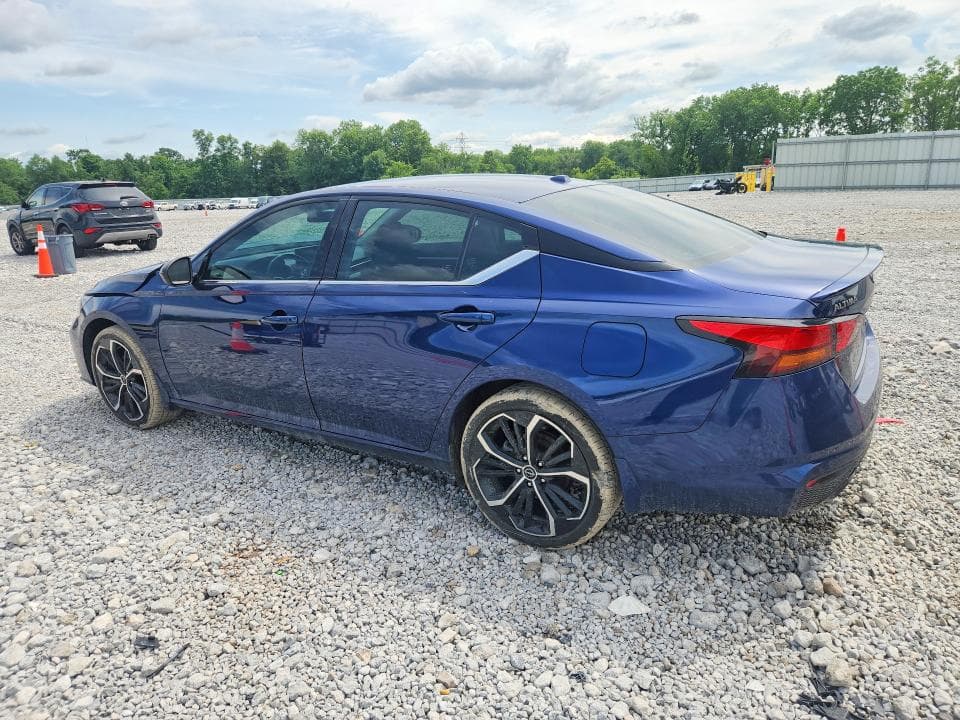 2024 NISSAN ALTIMA SR 2