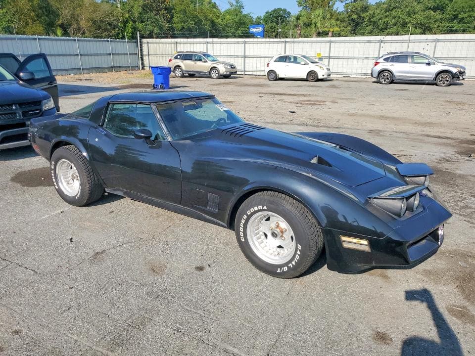 1982 CHEVROLET CORVETTE 4