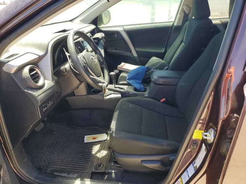 2017 TOYOTA RAV4 LE 7