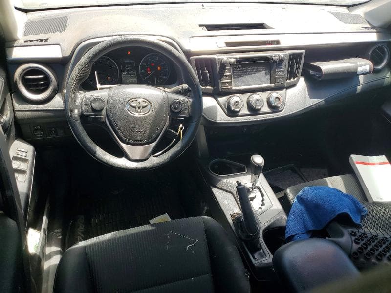 2017 TOYOTA RAV4 LE 8