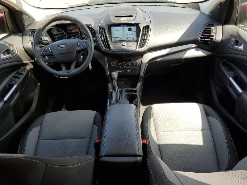 2017 FORD ESCAPE SE 8