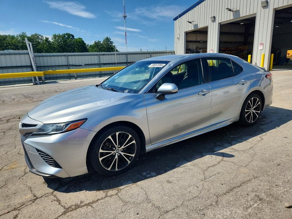 2018 TOYOTA CAMRY SE SE - 1
